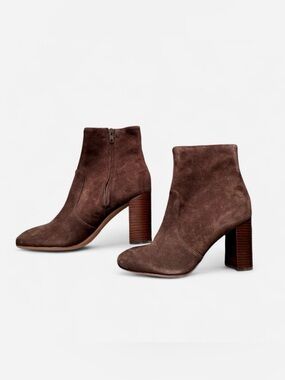 NWT Vince Brown Elora Suede Ankle Boot